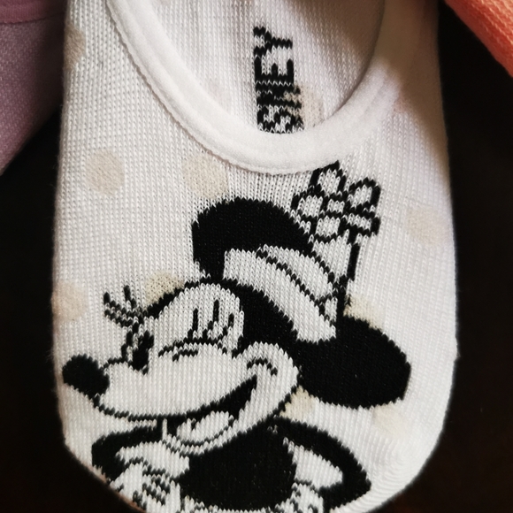 Minnie Mouse Socks (Pack of 5) - Picture 6 of 9